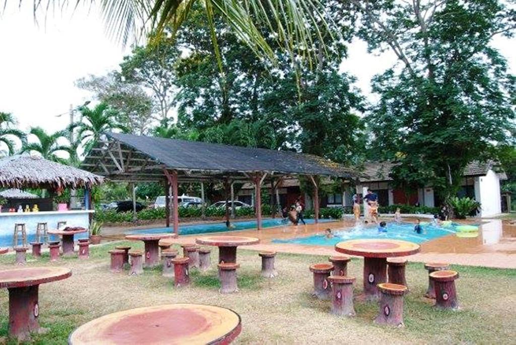 Bougainvilla Resort Port Dickson Eksteriør billede